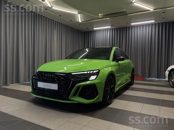 Audi Ražotāja garantija. Audi Rs3 quattro, 2.5 Tfsi 294
