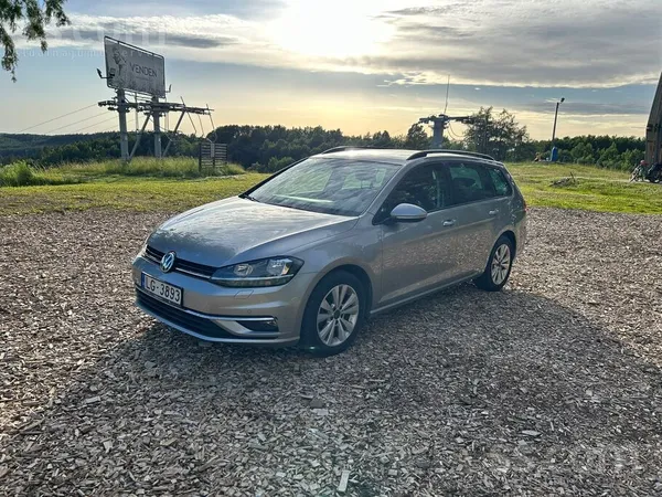 Volkswagen Tiek pārdots izcils ģimenes auto. 
