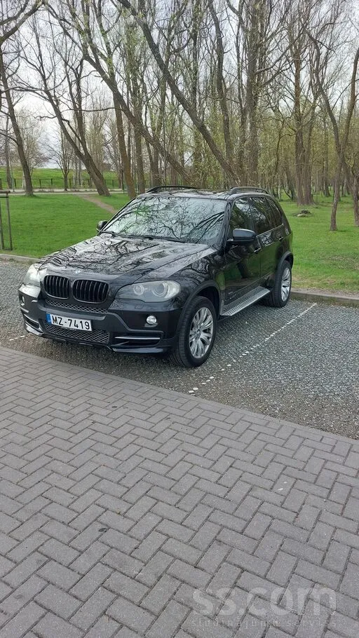 BMW Pārdodu BMW X5 E70 173kw labā tehniskā stāvoklī, t