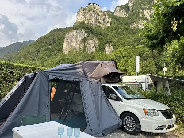 Lancia Voyager - 1