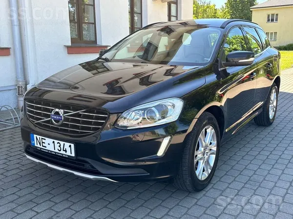 Volvo Īpašiece pārdod savu labu un koptu Volvo Xc60 2.4