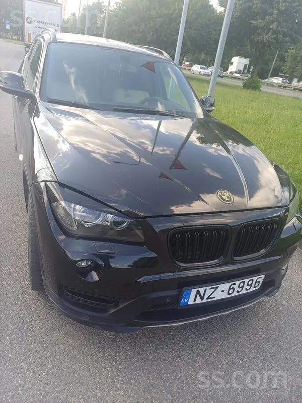 BMW Продаю свой Bmwx1Полный привод, сама владелец, сам