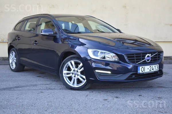 Volvo Volvo V60 (2017.g) Zila Met. 