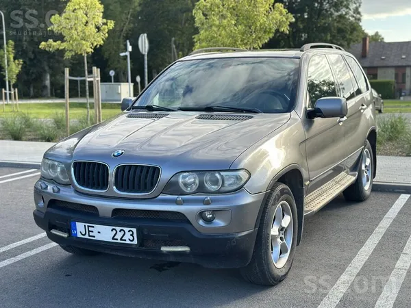 BMW Pārdodu BMW X5 3.0 D. TA līdz 30/04/2027. Ceļa nod