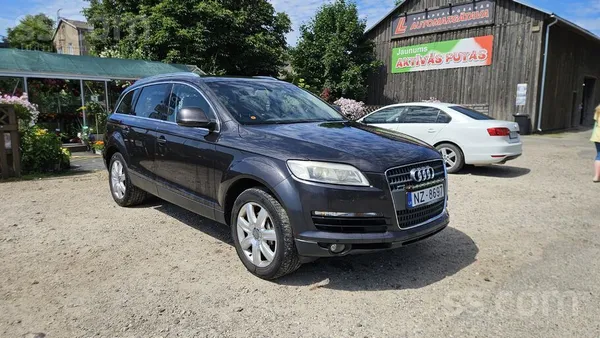 Audi Q7 2006 - 4,250  €, 312 tūkst., Latvija