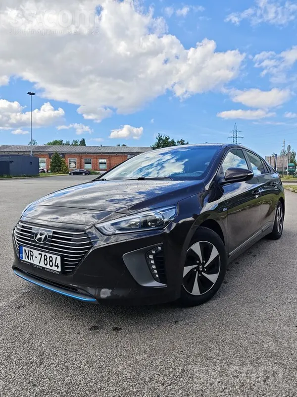 Hyundai Tiek pārdots Hyundai Ioniq, 2017. gada, 1.6 benzīn
