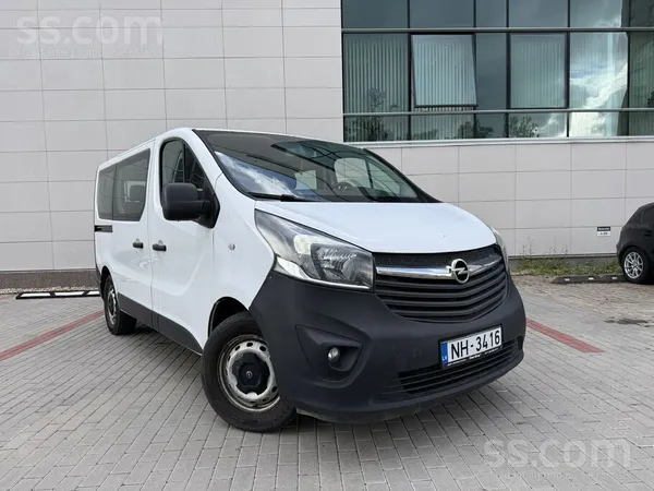 Opel Pārdodās Opel Vivaro ļoti labā tehniskā stāvoklī. 