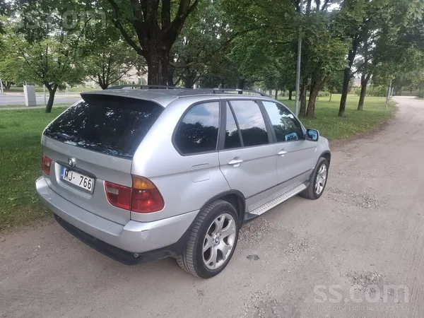 BMW Pārdodu BMW X5 E53 Facelift 160kw