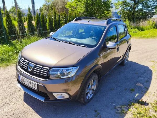 Dacia Sandero Stepway, nobraukums 71404km. Tehniskā apskate līdz 02.2027. Pārdodam koptu un labi uzturētu automašīnu, apkopes ...