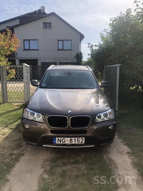 BMW Steidzami sakarā ar dzīvesvietas maiņu pārdodu BMW