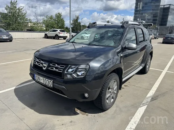 Dacia Nobraukums tikai 119500km. Pārdodu Dacia Duster, P