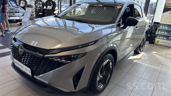 Nissan Продаю Nissan Qashqai nConnecta, новая, серебристы