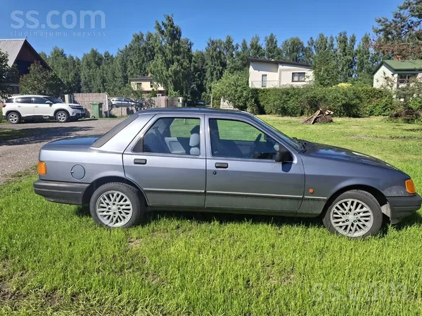 Ford VS Sierra, absolūti bez rūsas, orģināls krāsojums,