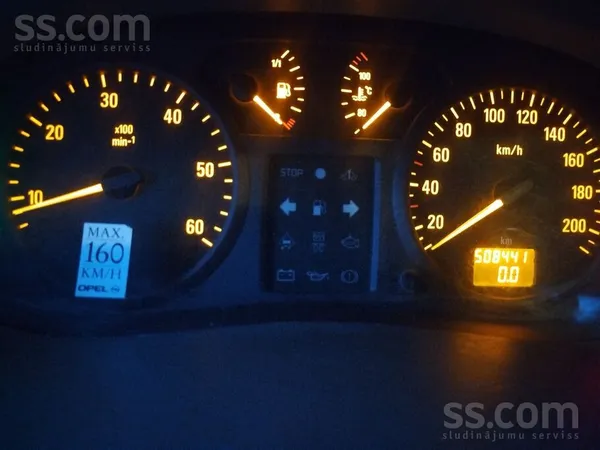 Opel Westfallia. Jāmetina sliekšņi, aizmugurējais tilts