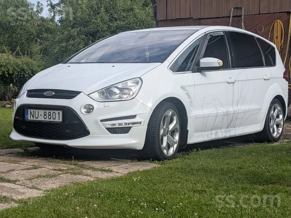 Ford Tiek tirgots Smax 7 vietigais 