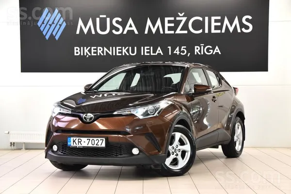 Toyota Toyota C-Hr (115zs), ar automātisko pārnesumkārbu.