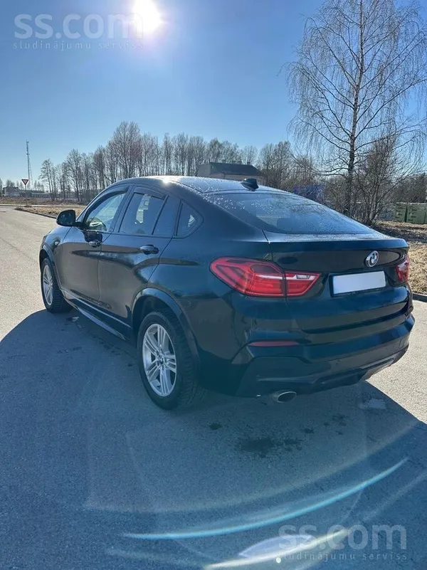 BMW Ideālā stavokli masina , brauksjusi sieviete, bez 