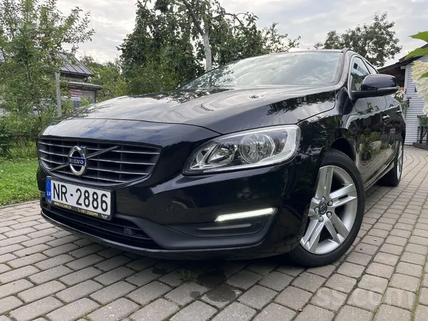 Volvo Pārdodu savu Volvo – uzticams, kopts un gatavs jau