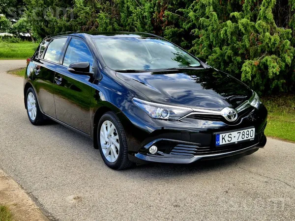 Toyota Tiek pārdots kopts auto, pirkts Latvijā Jauns. 
