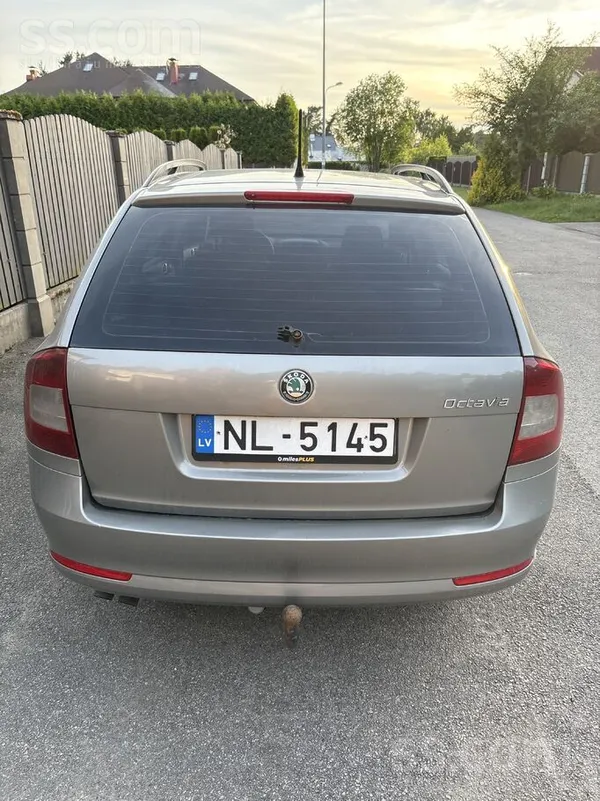 Skoda Продаю подержанный автомобиль в хорошем состоянии,