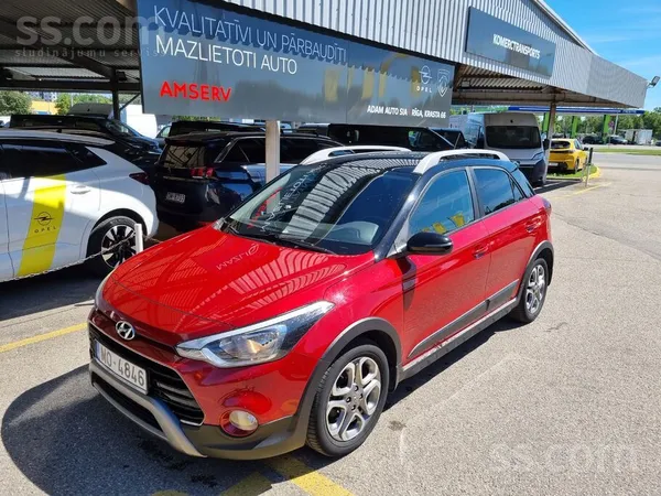 Hyundai Benzīns ar automātisko pārnesumkārbu. Pirkts jauns