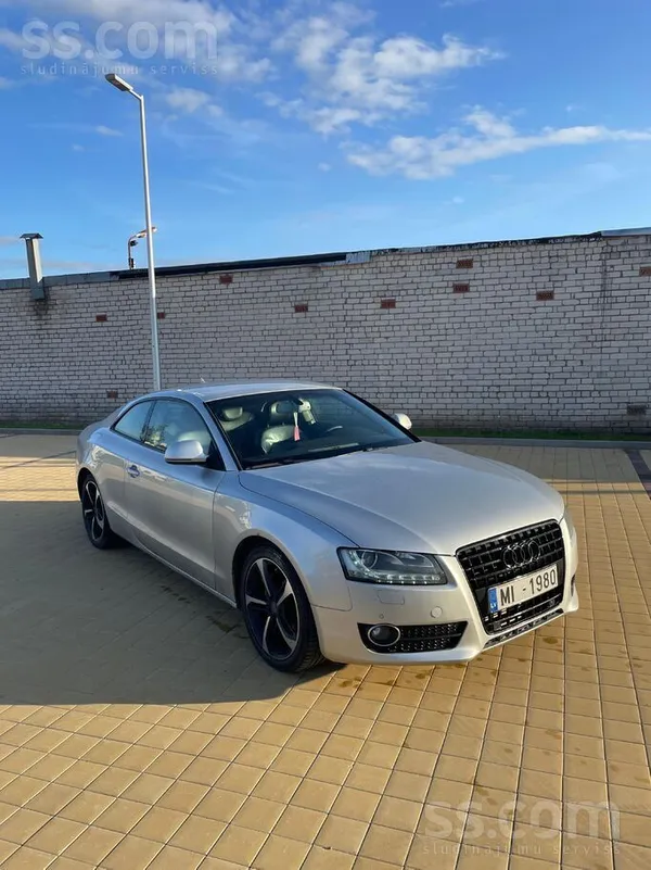 Audi Svaiga Tehniskā Skate. 