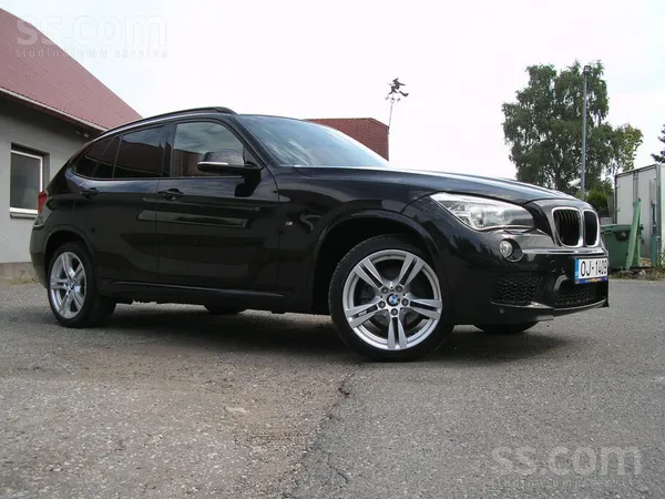 BMW BMW X1 M-Pack. X-Drive-Pilnpiedziņa. Automāts Labs