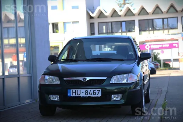 Mazda 1.5i/66kW, automāts. 