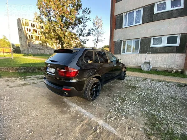 BMW Pārdod BMW x5 3.0d 173kw auto laba tehniska kārtīb
