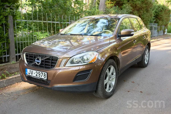 Volvo Pārdodu uzticamu Volvo Xc60 2, 4 D/120 KW, izlaist