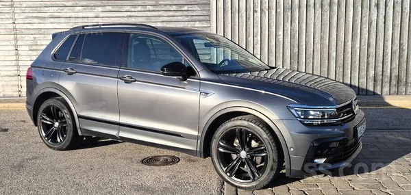 Volkswagen Pārdodu labi aprīkotu 2019. gada Volkswagen Tiguan