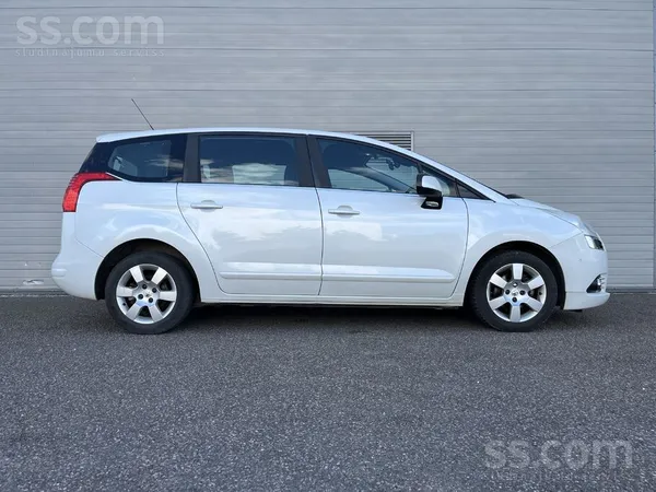 Peugeot Pārdod Peugeot 5008, 1.6 Hdi, 2012. g. , dīzeļdzin