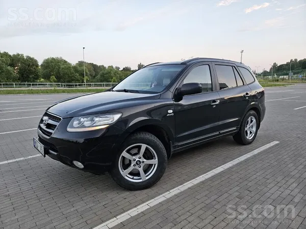 Hyundai Hyndai Santa fe 2.2d (114kw)4×4 automāts 7 vietas