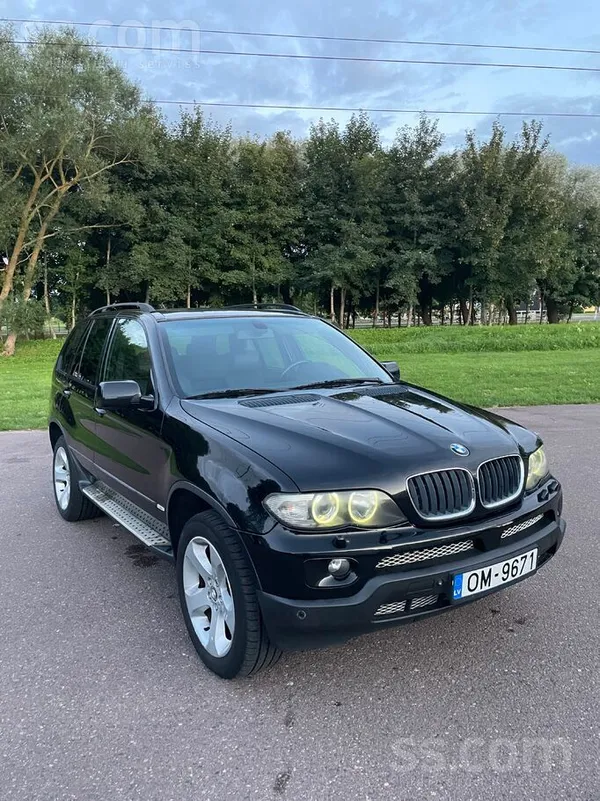BMW Pārdodu koptu bmw x5 (160kw) ar labu komplektāciju