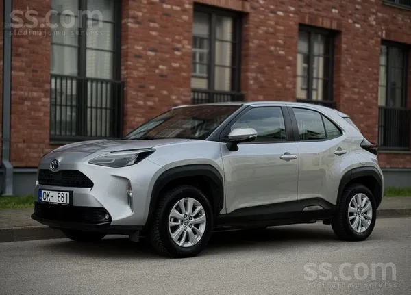 Toyota Toyota Yaris Cross Hybrid - Business komplektācija