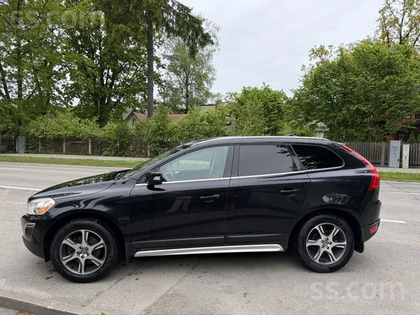 Volvo Mašīna labā tehniskā stāvoklī, tehniskā apskate iz