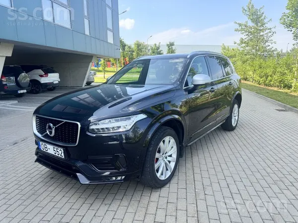 Pārdodu Volvo Xc90 R-Design komplektācija. 7-vietīgs auto ar Alcantara salon