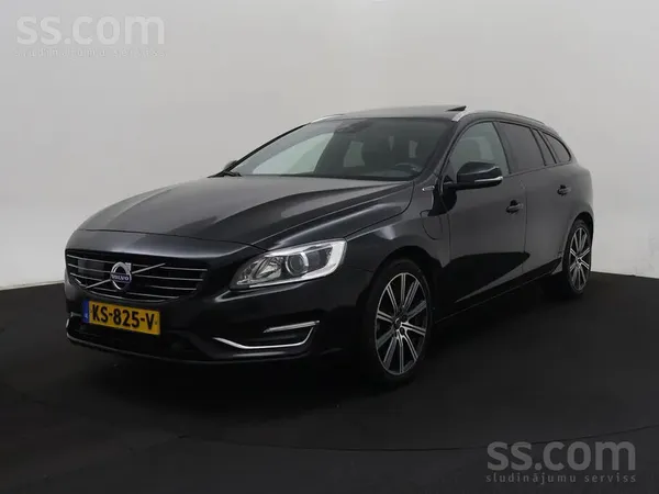 Volvo V60 2016/11 Twin Engine Plug in Hybrid Aut Āda Awd no Nīderlandes. Sil
