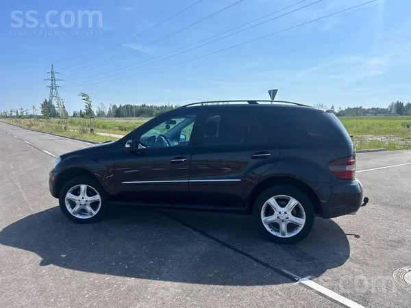 Mercedes Pārdodu koptu Mercedes-Benz Ml320 ar 3.0 dīzeļdzin