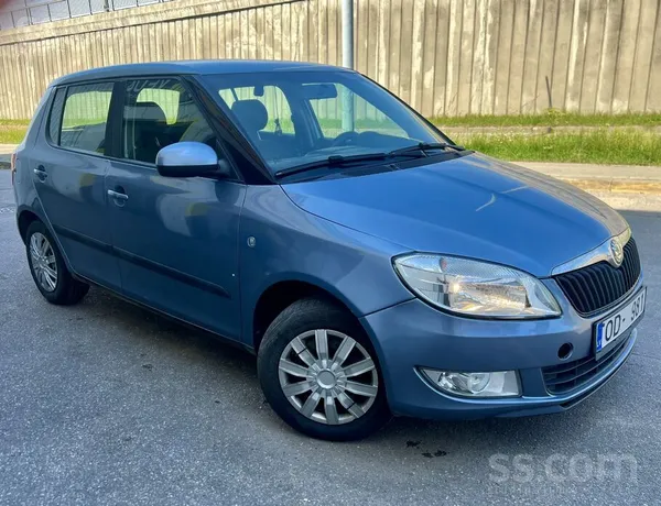 Skoda Laba stavokli tehniski vis darbojas. Orģ. Km. El l