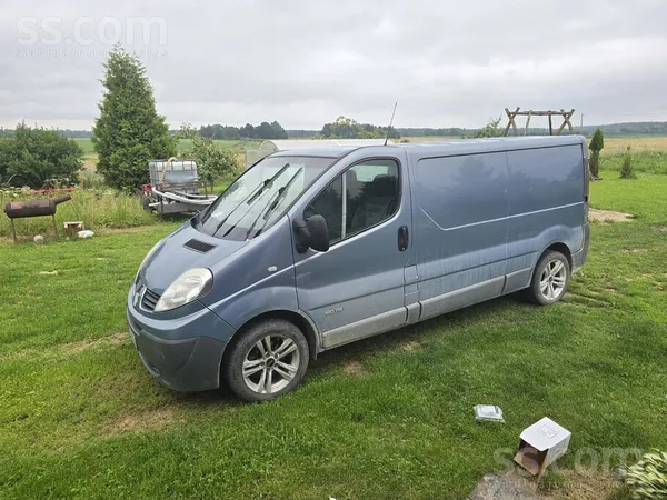 Renault Nav sapuvis, vajadzīga vinjete ktavinieks ...