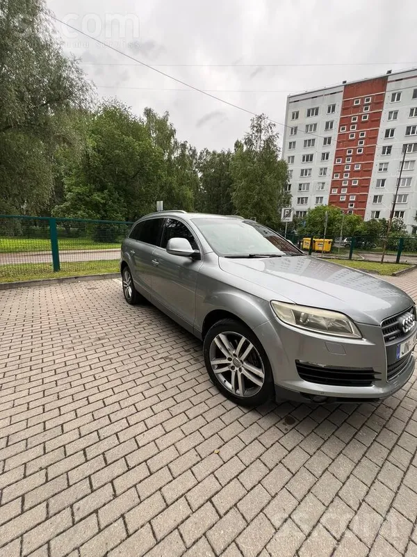Audi Pārdodu Audi Q7 2008. gada, 3.0 dzinējs, pelēkā kr