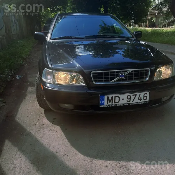 Pārdod Volvo V40, 2004. gada Latvijā viens Īpašnieks
Ekonomiska un uzticama