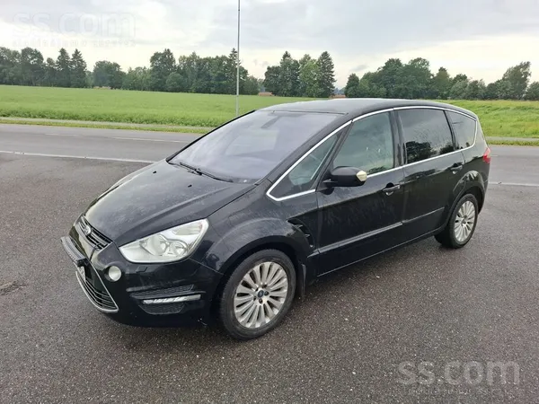 Ford Tiek tirgots labs ģimenes minivens ford s-max face