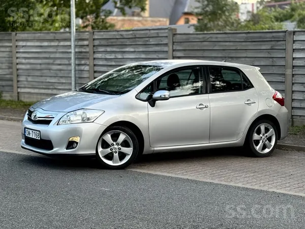 Toyota Toyota Auris 1.8 Hybrid