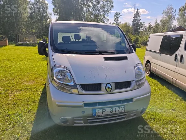 Renault Pārdodu ļoti labu Renault Trafic ar gāzi, ekonomis