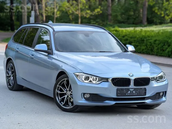 BMW Liquid Blue Metallic. BMW F31 Sport Line Edition, 