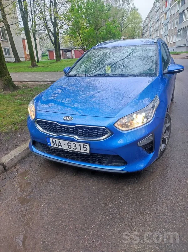 KIA Обслуживалось у дилеров. ...