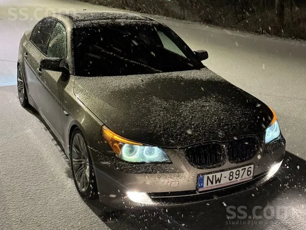 BMW Pārdodu E60 530d 160kw automātu. 