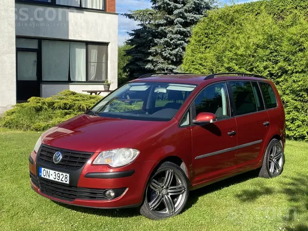 Volkswagen Pārdodam patiešām ļoti labu 7 vietīgu VW Touran. 1
